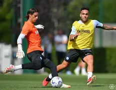 包含国际米兰球员集体训练,力争提升团队配合度的词条 包含国际米兰球员集体训练,力争提升团队配合度的词条