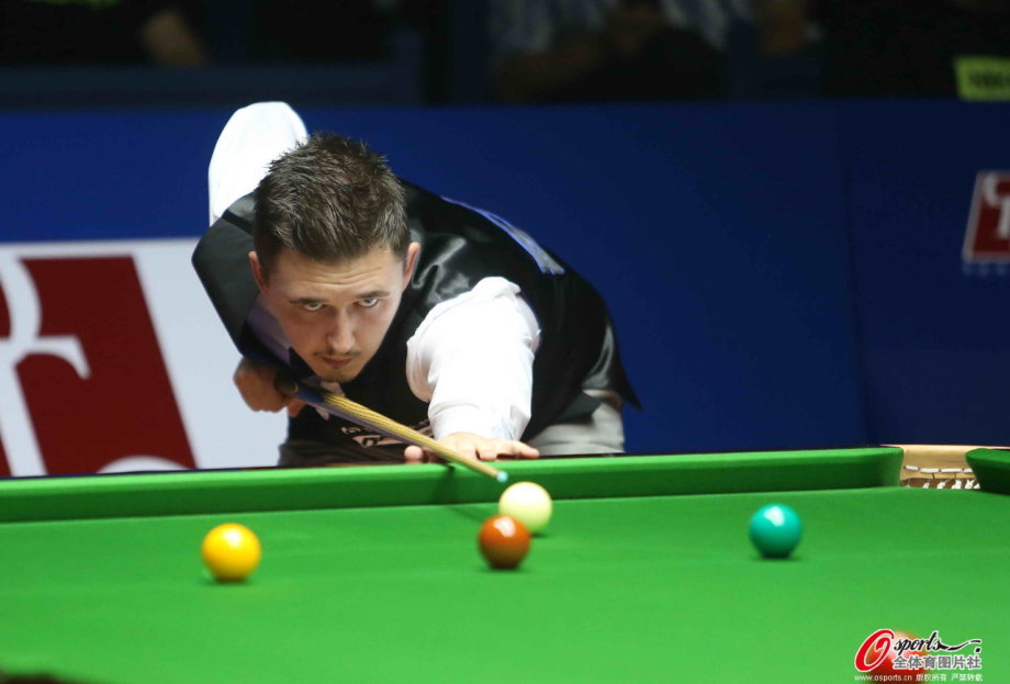 马德里竞技止步八强，主帅西蒂欲火焚身(马德里竞技主力11人)