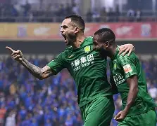 斯帕尔客场艰难作战追逐胜利踏出勇气之路的简单介绍